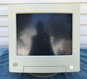 9527001 IBM Crt Monitor Vga Bnc