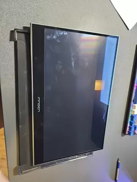PU15-PRE INNOCN Oled Monitor