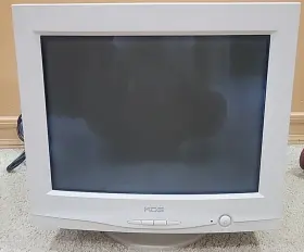 AV-7T KDS Avitron Crt Monitor Sony Trinitron Gaming #2
