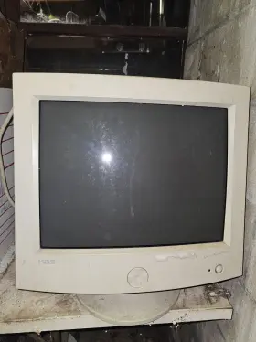 EVOKD-19T11 KDS Visual Sensation Crt Monitor Vga