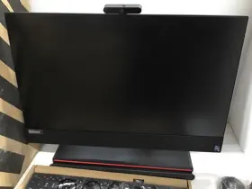 11VF0067US LENOVO Thinkcentre Cracked Screen #2