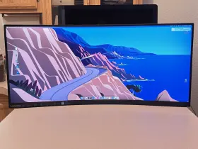 66F1GCC1-WW LENOVO Screen Ultra Curved Monitor