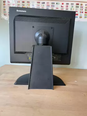 7737710800P0A LENOVO Thinkvision Lcd Monitor #2
