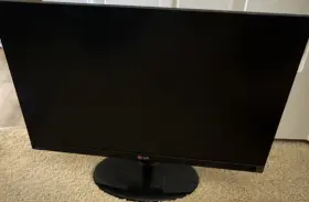19EA43V-P LG Flatron Led Monitor Display Screen