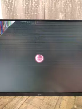27GP850-B LG Ultragear Gaming Monitor Fhd Ips Cracked Screen #2