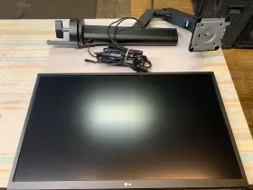 27UK580-B LG Uhd Monitor Stand Great 27UK580-B LG Uhd Monitor Stand Great