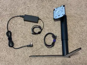 32GK850G-B LG Qhd Gaming Sync Monitor Powers Screen #2