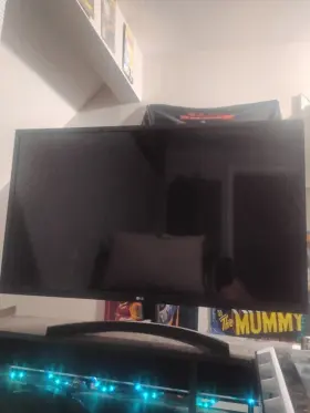 32MN500M-S LG Ips Gaming Moniter Amd Ratheon Freesync