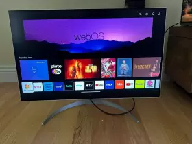32SQ730SW LG Smart Monitor Uhd Webos Usb #2