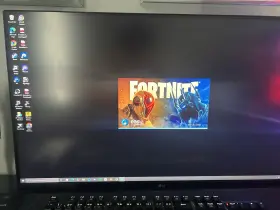 32UR50Q-B LG Ultrafine Uhd Ips Monitor Speakers