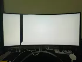 40WP95C-W.AUS LG Ultrawide Curved Wuhd Cracked Screen