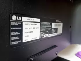 43UD79-B LG Uhd Ips Led Monitor Remote #3