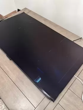 48GQ900-B LG Ultragear Ultra Oled Hdr Gaming Monitor Cracked
