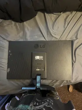 E2742 LG Flatron Gaming Monitor #3