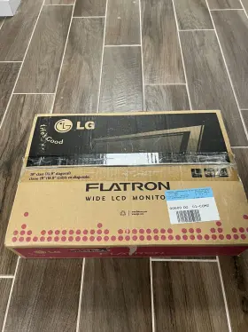 W1942T LG Flatron Lcd Monitor Box