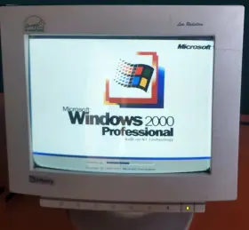 LUZ1450 LIBERTY Touchscreen Crt Monitor