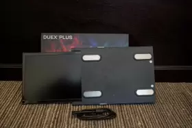 101-1006P01 MOBILE PIXELS Pixel Duex Monitor Fhd Ips