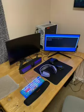 OPTIX-G24C MSI Widescreen Curved Led Gaming Monitor #3