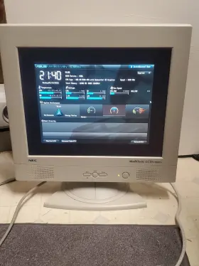 LA15R02 NEC Gaming Multisync Lcd Monitor