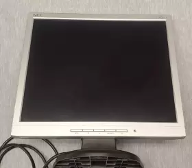 LCD1712 NEC Multisync Lcd Monitor Gaming