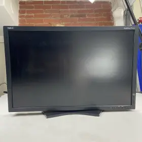 P241W NEC Lcd Monitor Multisync Vga Dvi Display Port Stand