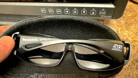 BT-3DL2550 PANASONIC Monitor Travel #2