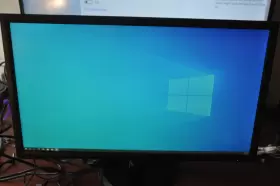 IX2850 PLANAR Ultra Lcd Monitor Few Light Scratches