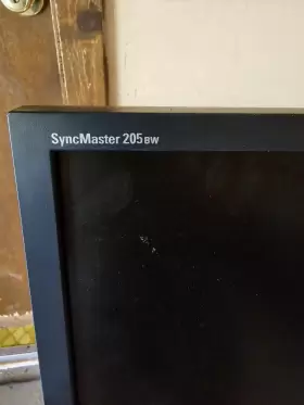 205BW SAMSUNG Syncmaster Lcd Monitor Landscape #3