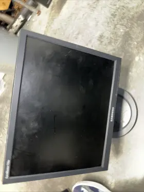 710N SAMSUNG Monitor Syncmaster Tft Lcd Pixels