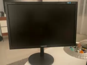 729507813851 SAMSUNG Lcd Monitor Perfectly