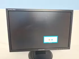 940BW SAMSUNG Syncmaster Lcd Monitor