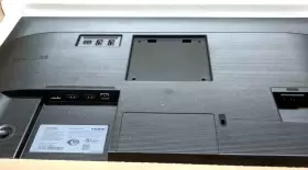 F27T450FZN SAMSUNG Ips Panel Dp Usb Scratched #3