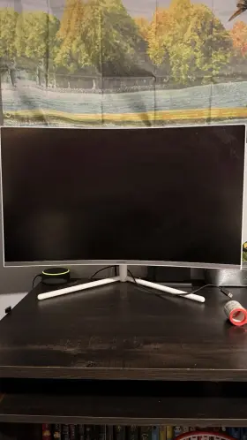 LC32F391FWUXEN SAMSUNG Curved Desktop Screen Monitor Finish