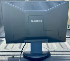 LS19HAWKBY-XAA SAMSUNG Syncmaster Widescreen Lcd Monitor #3