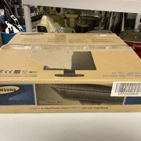 LS19MYBEBQ SAMSUNG Syncmaster Lcd Tft Monitor Box