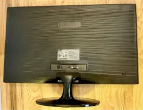 LS24D300HLR SAMSUNG Za Fhd Hdmi Vga Monitor #2