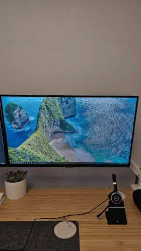 LS32AM702UNXZA SAMSUNG Uhd Smart Monitor Streaming Tv #2