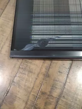 LS32BM500ENXGO SAMSUNG Smart Monitor Cracked Screen #3