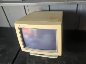 MG2525 SAMSUNG Monitor Crt Amber Monochrome Display