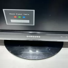 P2070 SAMSUNG Syncmaster Monitor #2