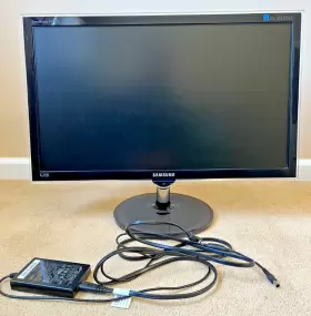 PX2370 SAMSUNG Widescreen Lcd Monitor Led Backlight