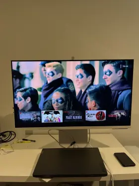 S32BM805UN SAMSUNG Box Uhd Led Smart Monitor