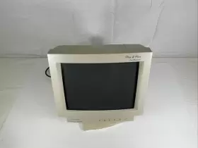 S567-P531 SCEPTRE Gaming Crt Vga Monitor #2