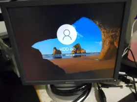 1904-D SIEMENS Dsc Dvi Medical Lcd Monitor