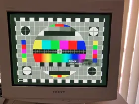 CDP-E540 SONY Trinitron Crt Gaming