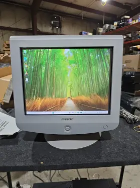 HMD-440 SONY Trinitron Res Box