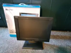 MT4188P SYNAPS Lcd Monitor Mac Vga Clean Box