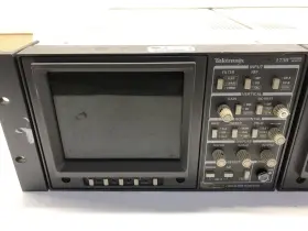 1053981 TEXTRONIX Tektronix Waveform Monitor Vector Scope