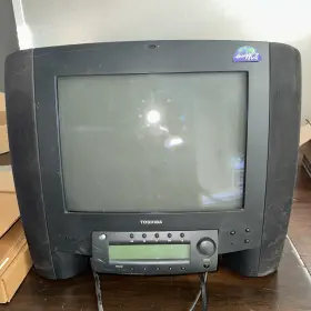 DA1766M-01 TOSHIBA Svga Crt Monitor