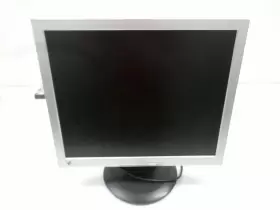 700P V7 Lcd Monitor Vga